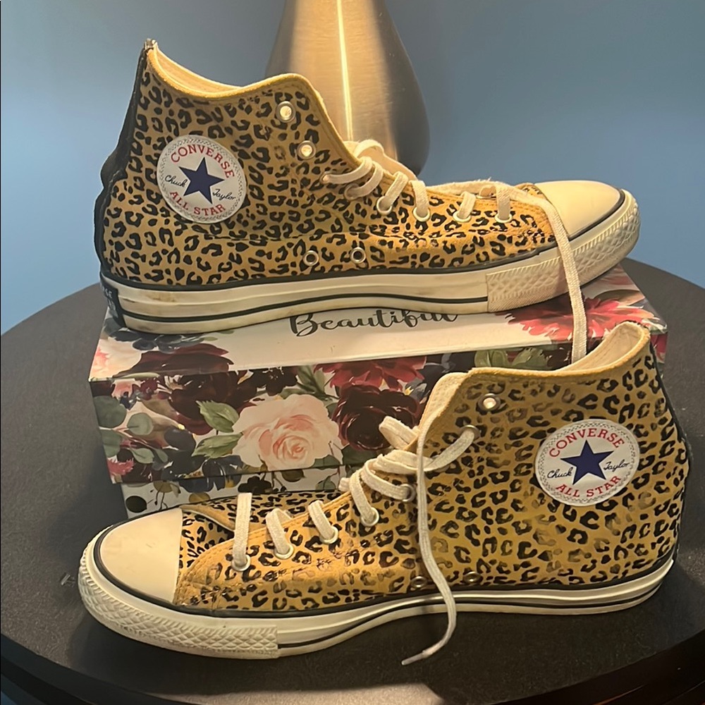 Converse Tan and White High-Top Sneakers, Women size 11.5, Men size 9.5